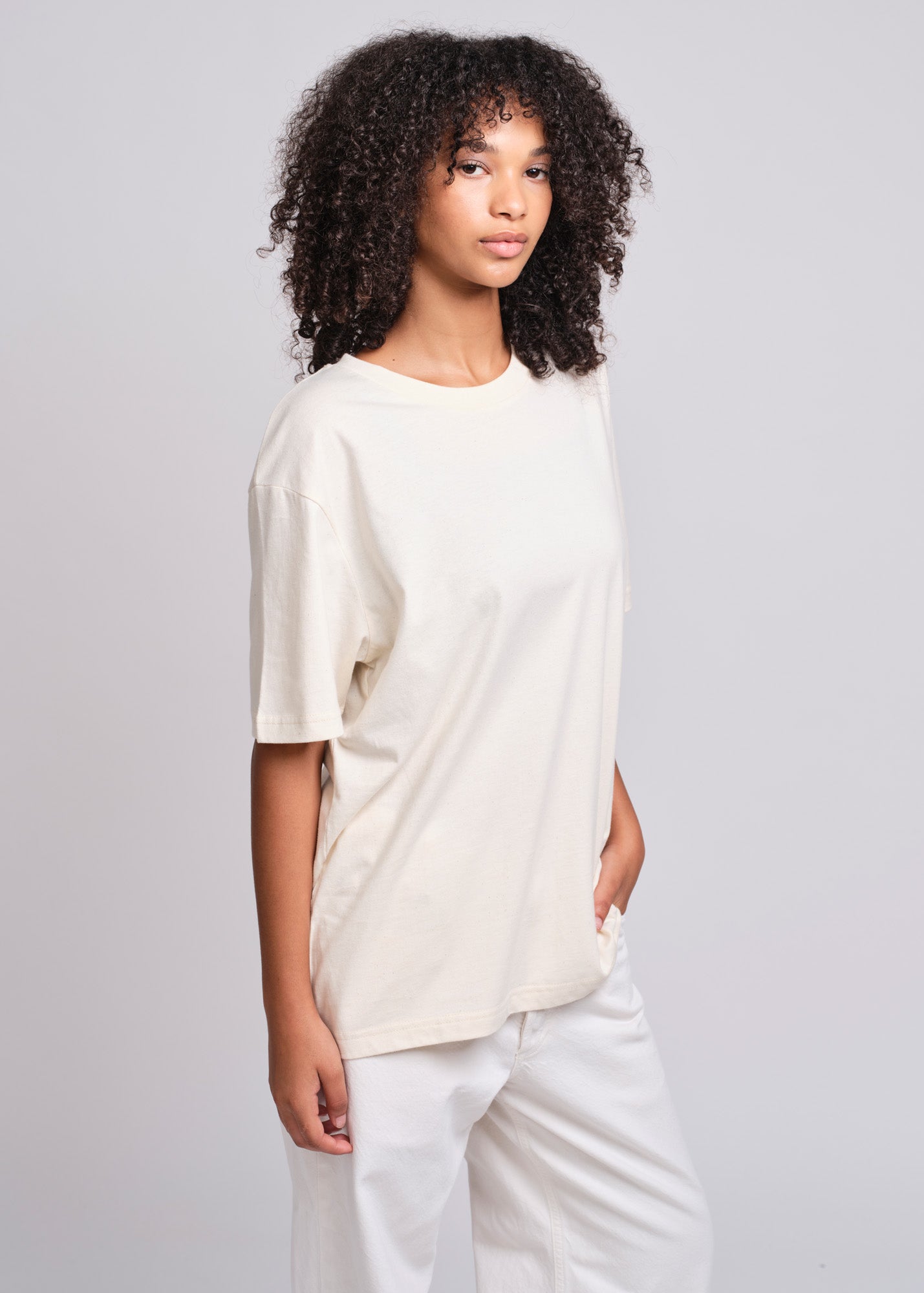 Classic white hotsell t shirt womens